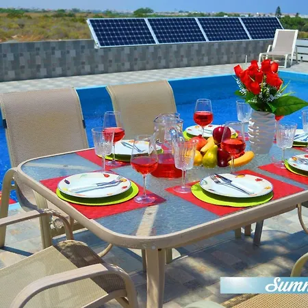 Hilltop Protaras * Paralimni